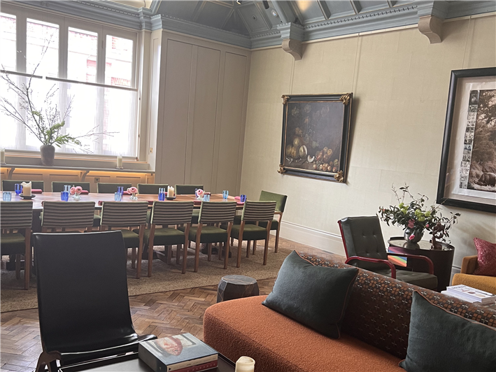 private dining room in daylight (2026)